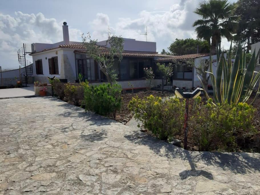 Cammini Di Sale Casa Vacanze Tra Le Saline Torre Nubia Εξωτερικό φωτογραφία